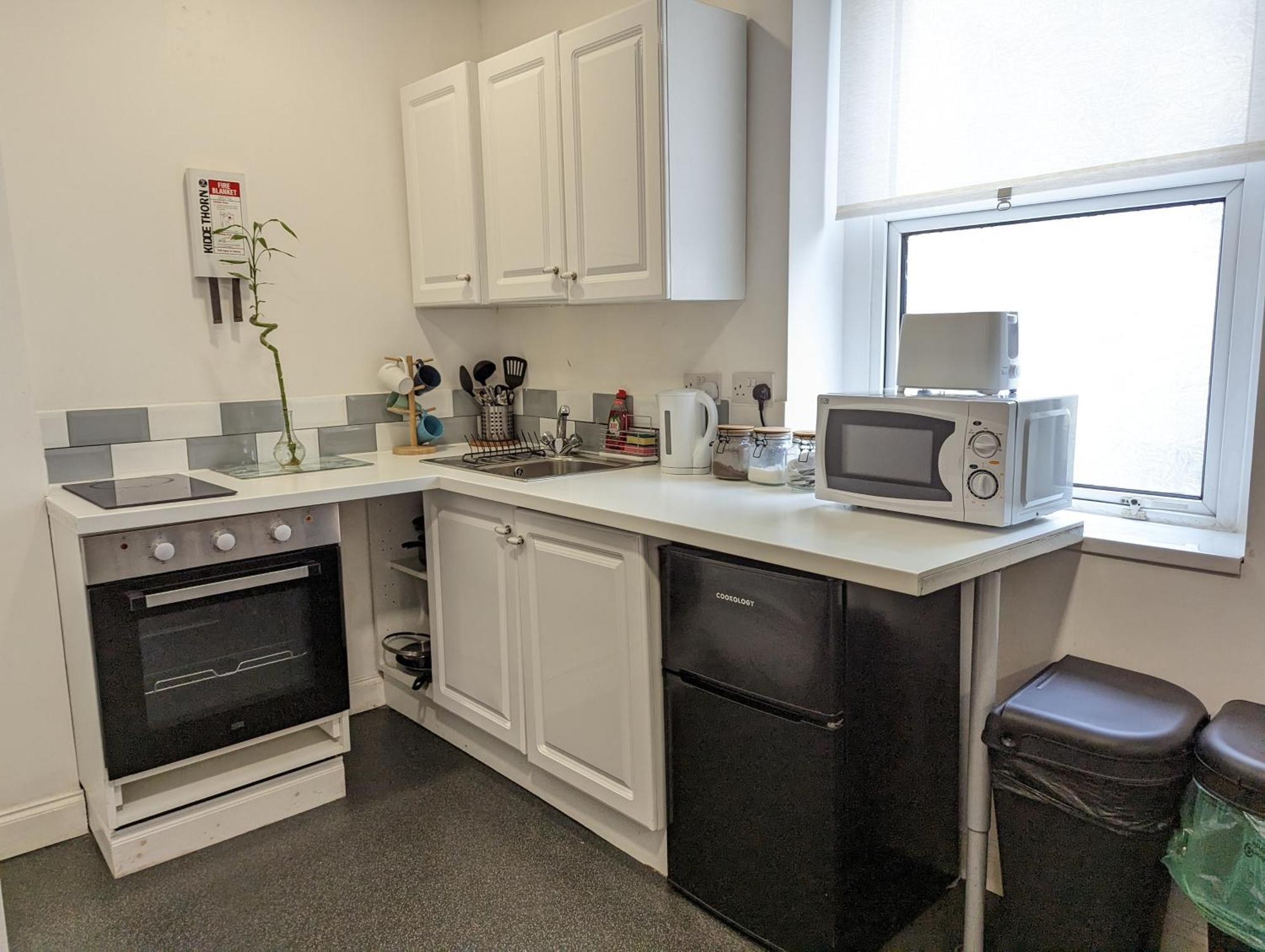 Serene 1 Bedroom Flat In Roath Cardiff Eksteriør billede