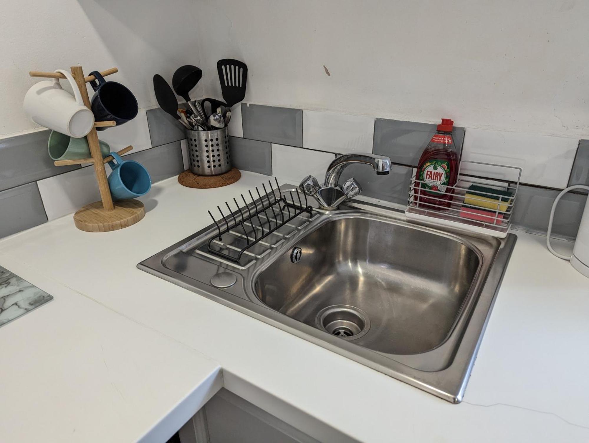 Serene 1 Bedroom Flat In Roath Cardiff Eksteriør billede